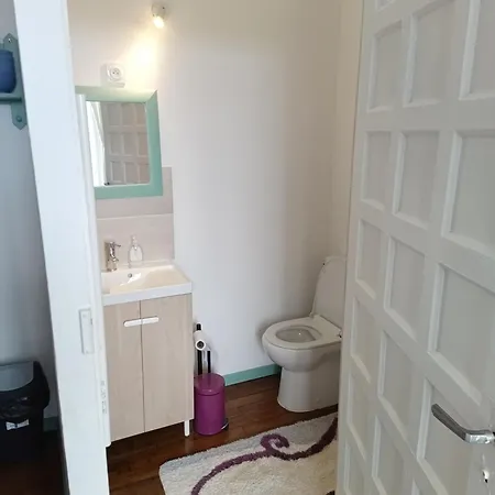 35m2 A L'etage ,1 Lit Double Le Vigeant